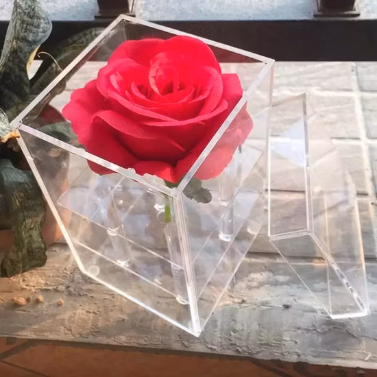 Acrylic Clear Preserved Fresh Flower Waterproof Packaging Box for Mmortalized Flower Display